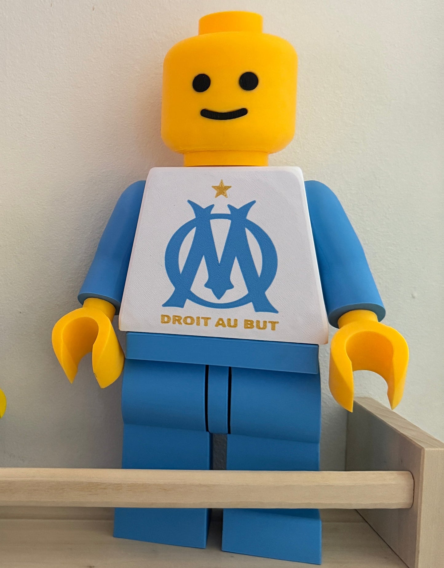Figurine olympique de Marseille